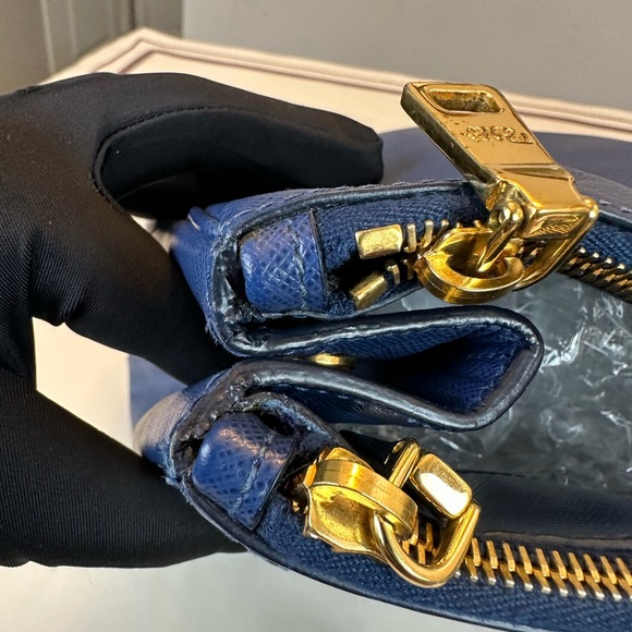 Prada Blue Leather Saffiano Lux Large Tote Satchel - Picture 9 of 15